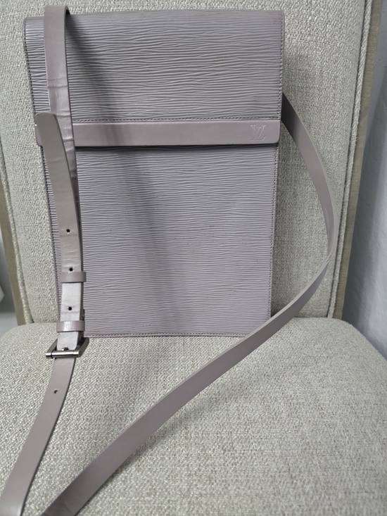 Louis Vuitton Handbags - Louis Vuitton Epi Ramatuelle Shoulder Bag – Lilac / Muted Grey